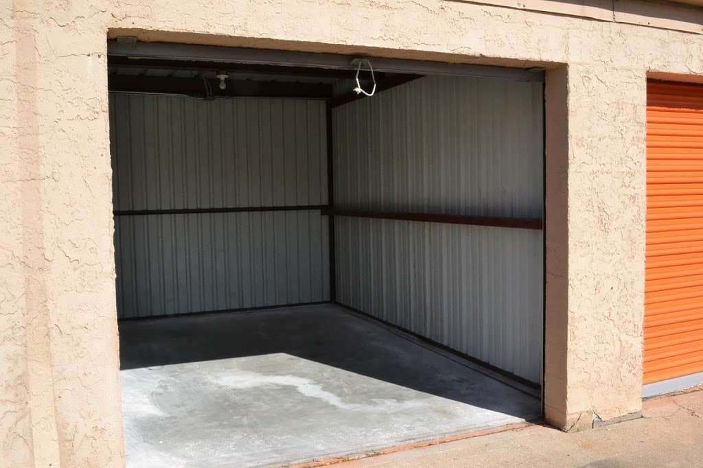 Affordable Storage | 1400 S Durant St, Alvin, TX 77511, USA | Phone: (281) 331-0204