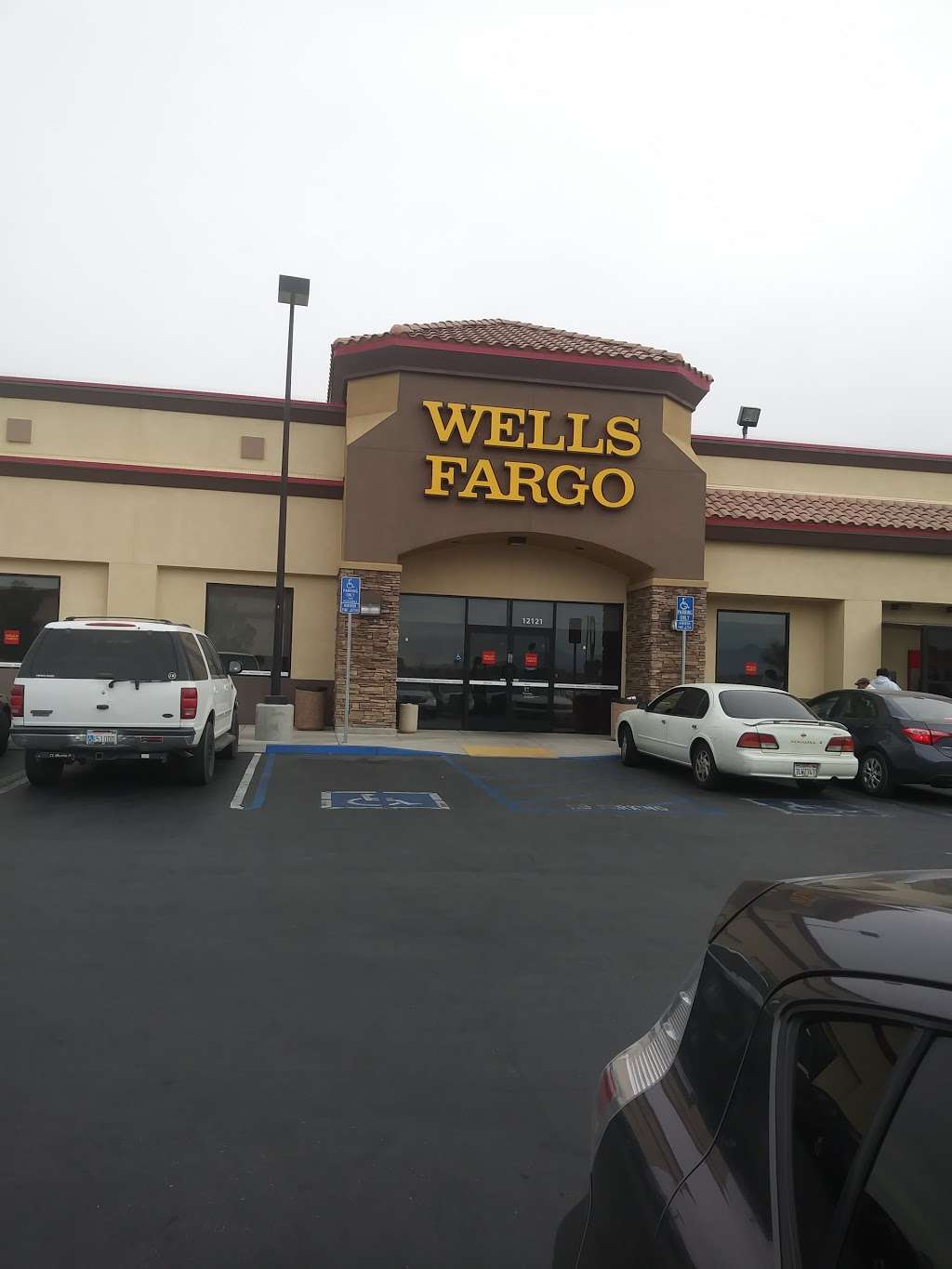 Wells Fargo Bank | 12121 Apple Valley Rd, Apple Valley, CA 92308, USA | Phone: (760) 961-6225