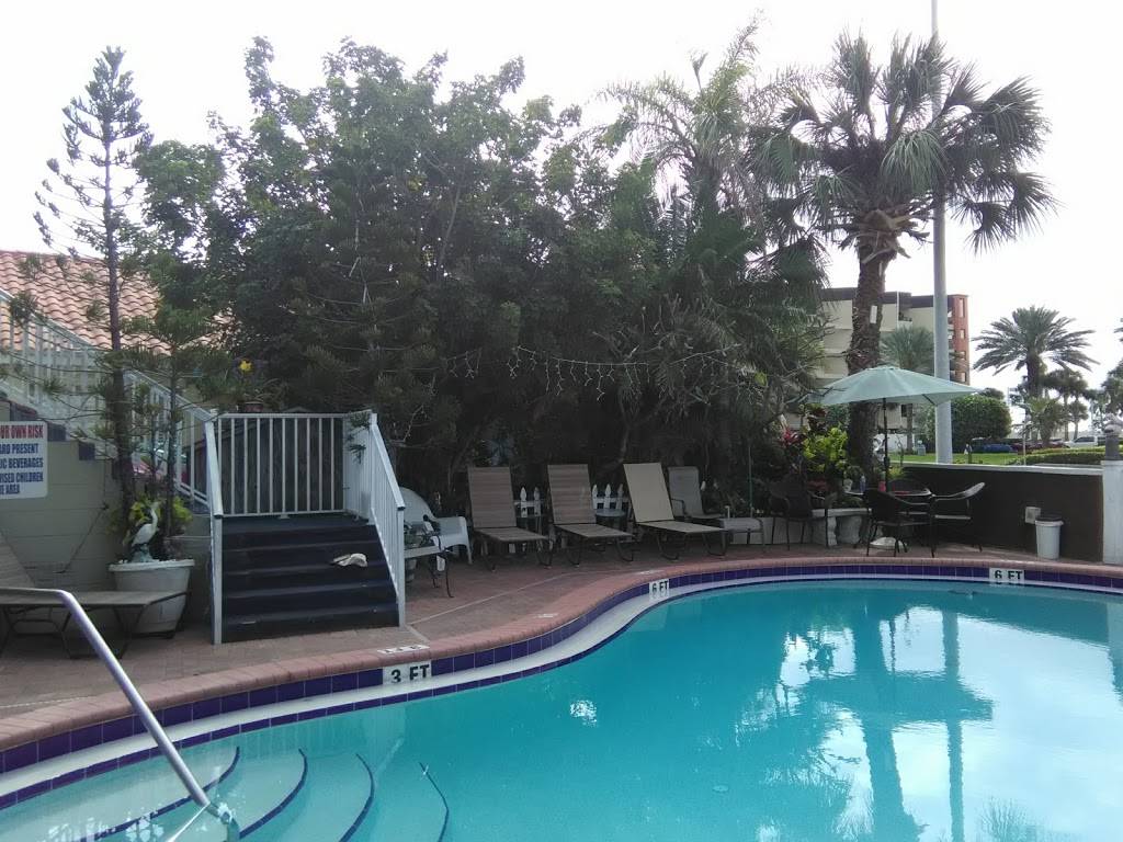 Mardi Gras Motel | 11965 Gulf Blvd, Treasure Island, FL 33706, USA | Phone: (727) 367-1621