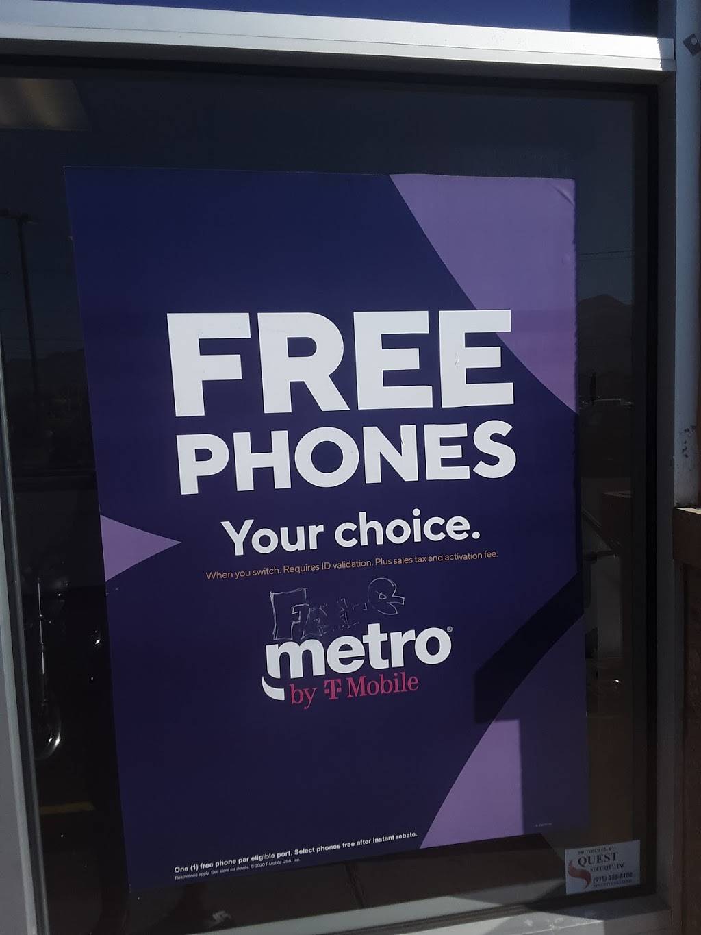 Metro by T-Mobile | 10060 McCombs St Ste B, El Paso, TX 79924, USA | Phone: (915) 702-0141