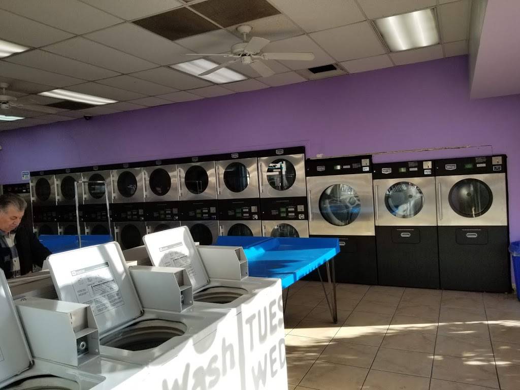 University Laundry | 3600 N 1st Ave #118, Tucson, AZ 85719 | Phone: (520) 292-3484