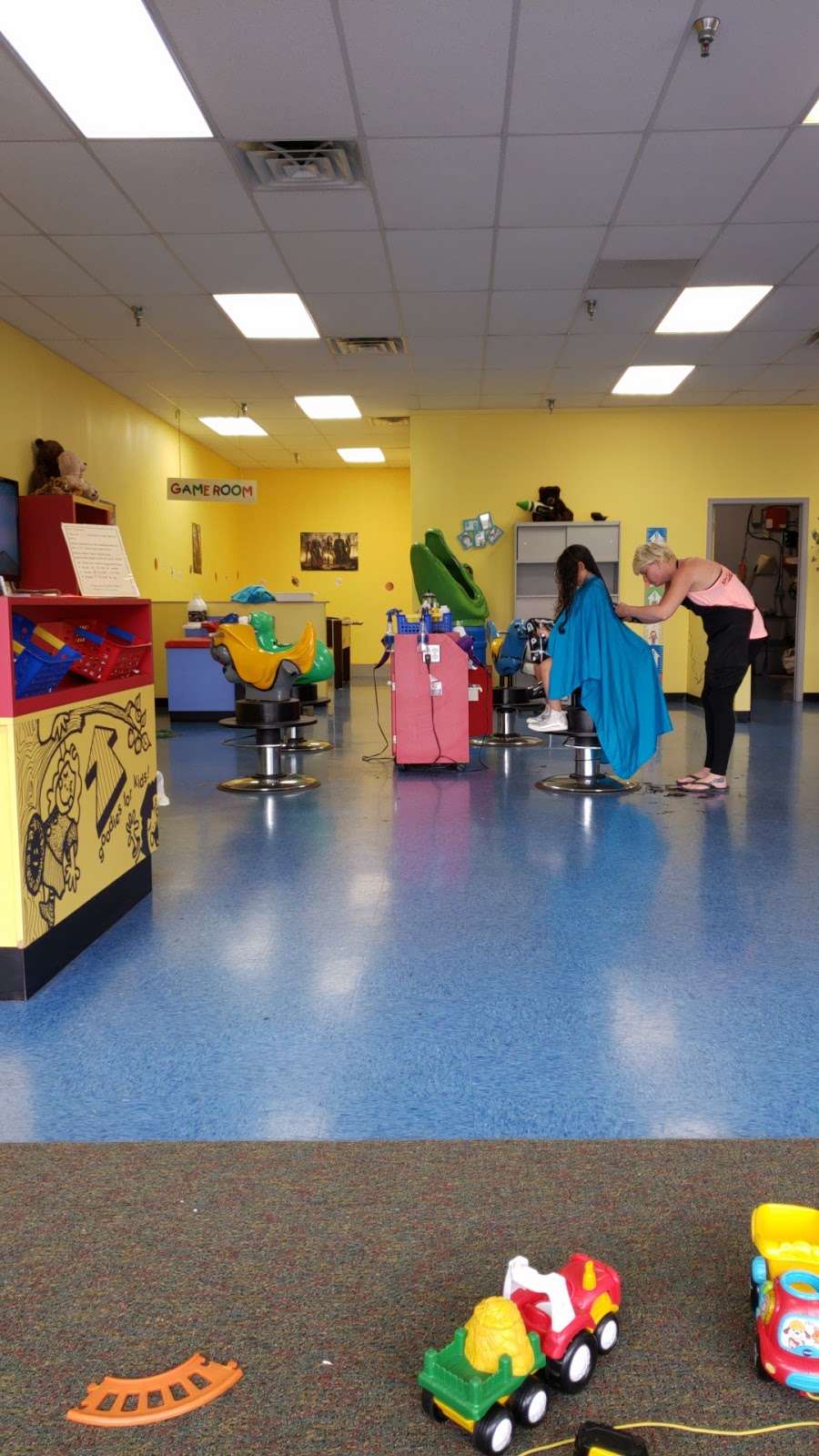 Kids Kuts | 2707 Pulaski Hwy, Newark, DE 19702, USA | Phone: (302) 366-8272