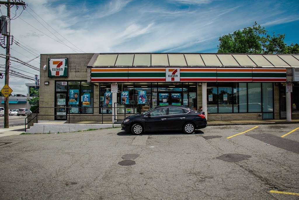 7-Eleven | 1440 Forest Ave, Staten Island, NY 10302 | Phone: (718) 420-1340
