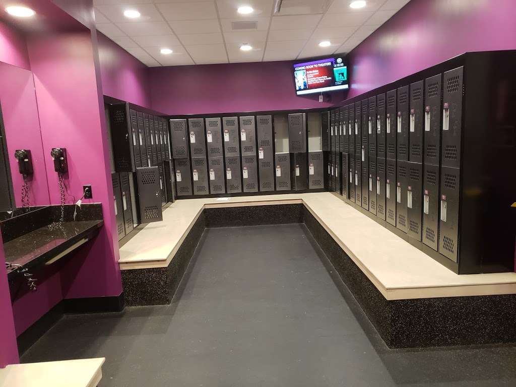 Planet Fitness | 154 Browns Valley Pkwy, Vacaville, CA 95688, USA | Phone: (707) 305-1050