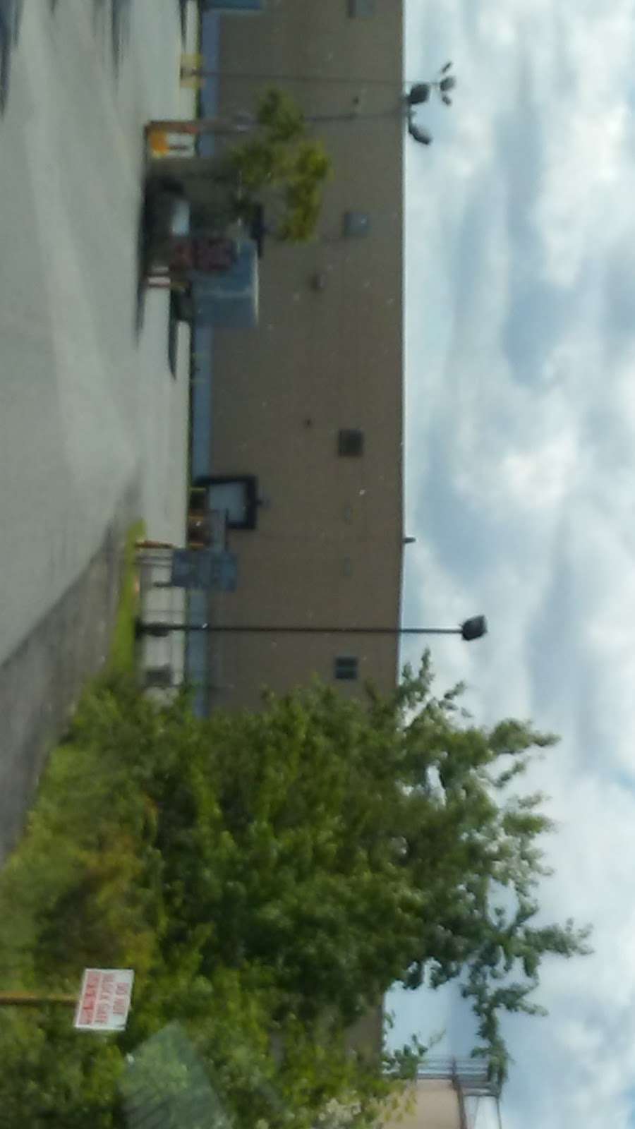 Staples Distribution 100 Hadden Drive, Montgomery, NY 12549, USA