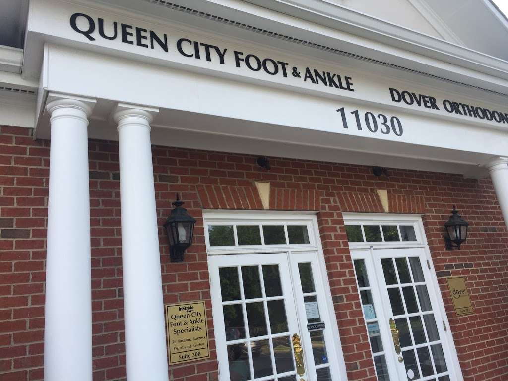 InStride Queen City Foot and Ankle Specialists | 11030 S Tryon St Suite 308, Charlotte, NC 28273, USA | Phone: (704) 504-1004