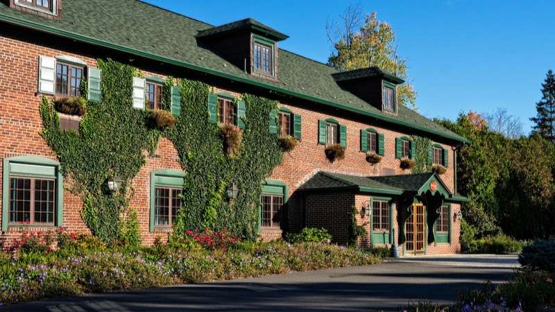 The Beaumont Inn | 4437 PA-309, Dallas, PA 18612, USA | Phone: (570) 675-7100