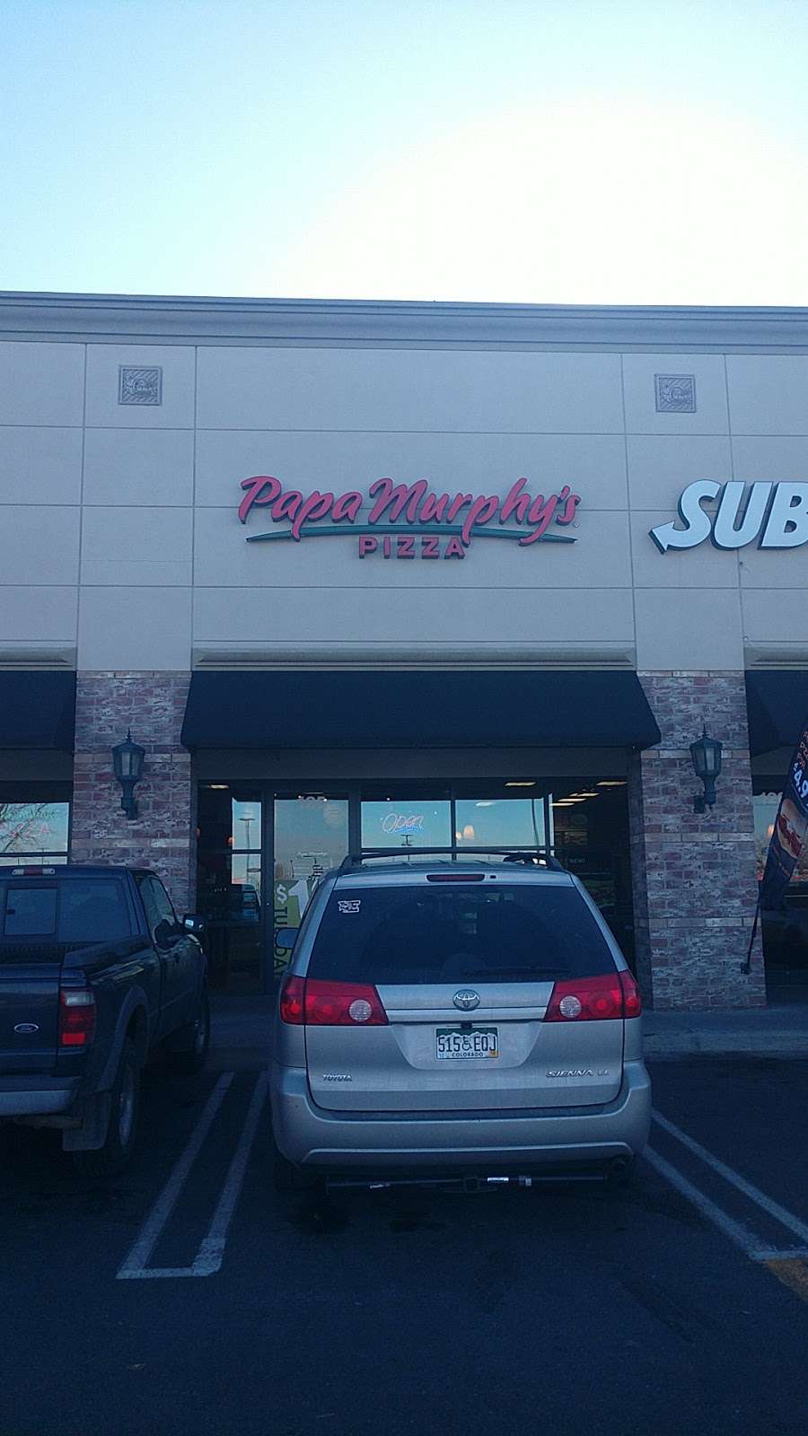 Papa Murphys Take N Bake Pizza | 450 E Bromley Ln #125, Brighton, CO 80601 | Phone: (303) 659-7238