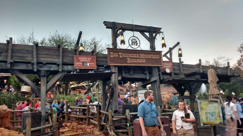 Big Thunder Mountain Railroad | Orlando, FL 32836, USA