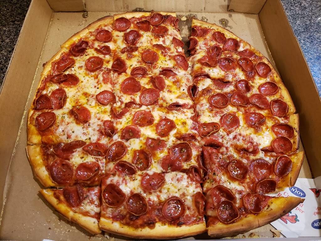 Padovas Pizza | 9000 Hambright Rd suite b, Huntersville, NC 28078, USA | Phone: (704) 727-3655