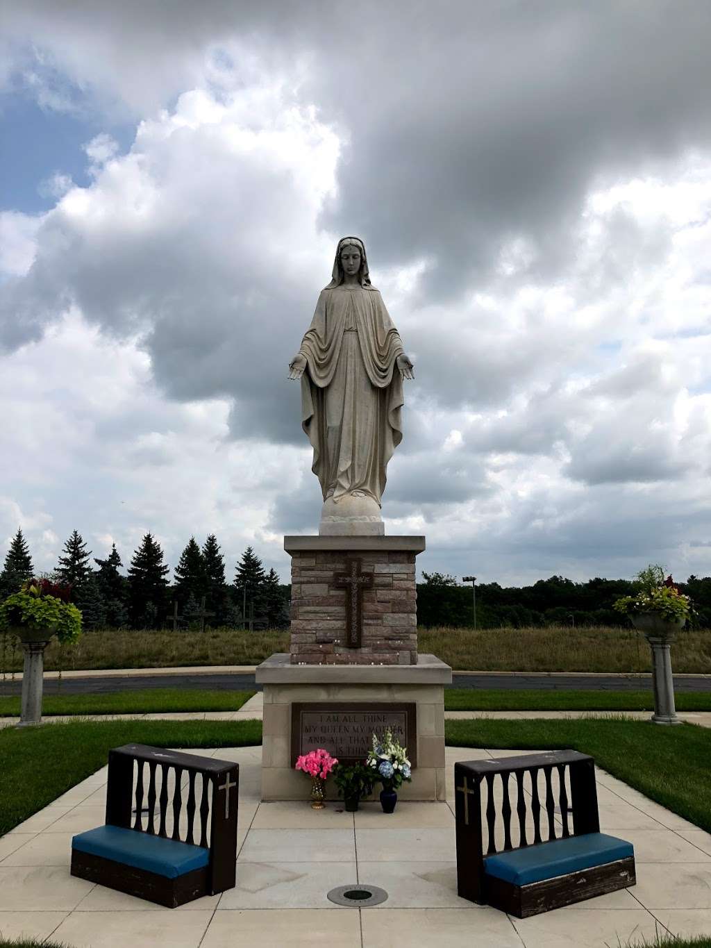 Garden of Mary | St John, IN 46373, USA