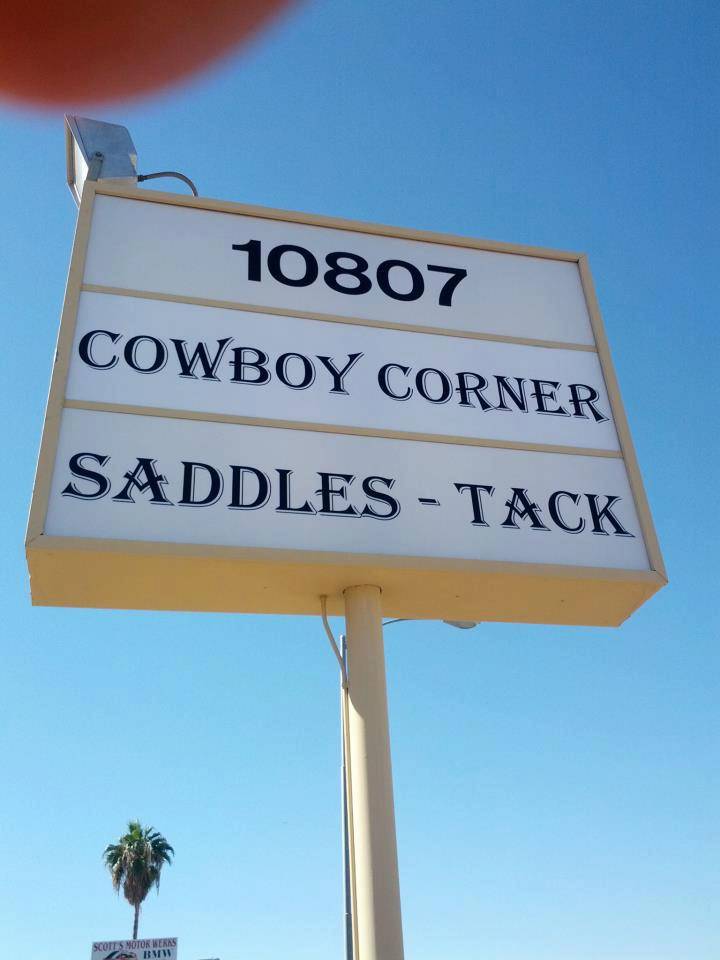 Cowboy Corner | 10807 N Cave Creek Rd, Phoenix, AZ 85020, USA | Phone: (602) 944-2929