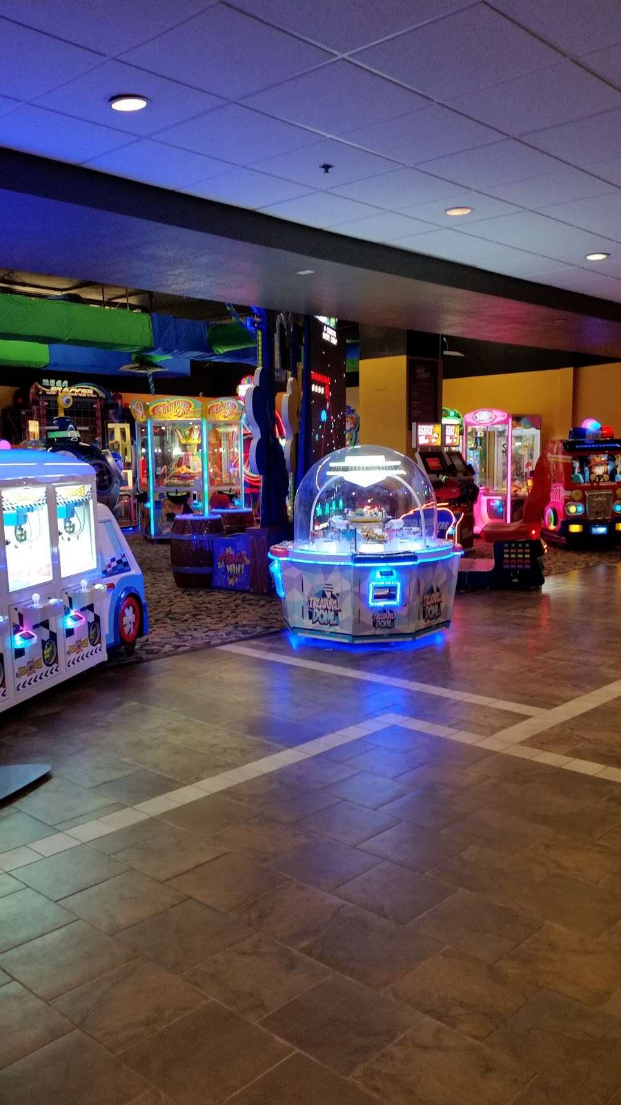 Northern Lights Arcade | 100 Great Wolf Dr, Grapevine, TX 76051, USA | Phone: (817) 778-8151