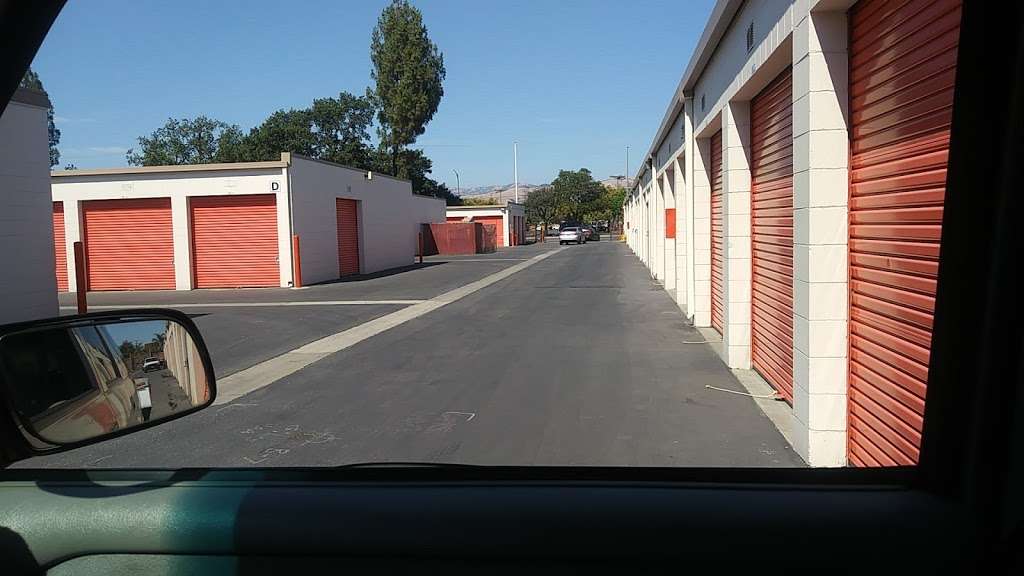 Public Storage | 3911 Snell Ave, San Jose, CA 95136, USA | Phone: (408) 620-4540