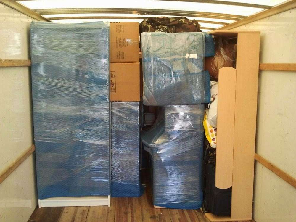 Metro Moving Company LLC - Movers Dallas TX | 10935 Estate Ln Suite 455, Dallas, TX 75238, USA | Phone: (214) 553-1878