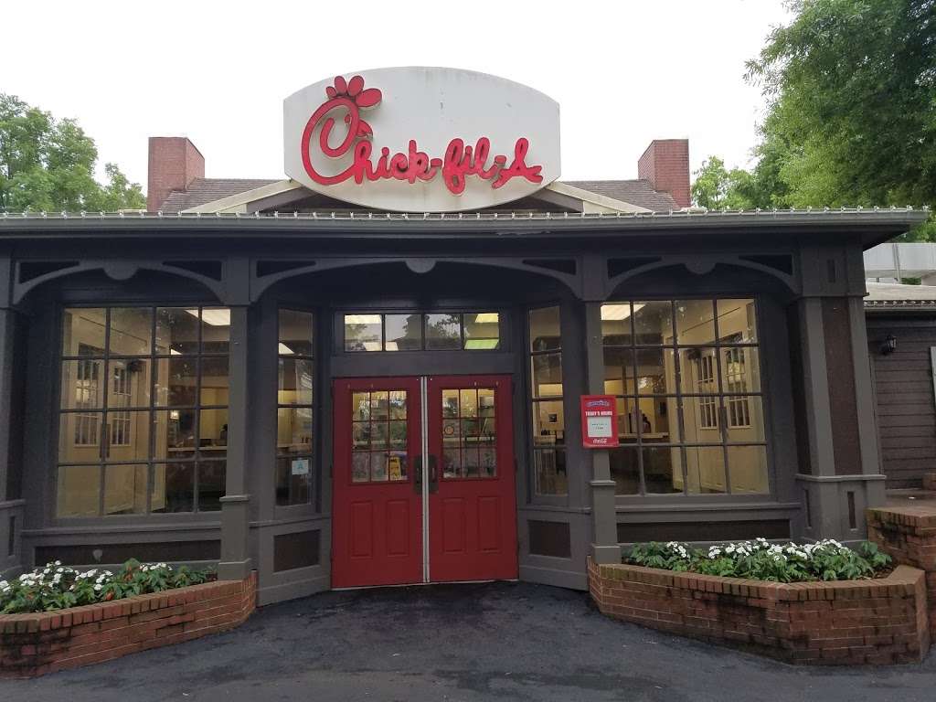 Chick-fil-A | 3900 Avenue of the Carolinas #1323, Fort Mill, SC 29708