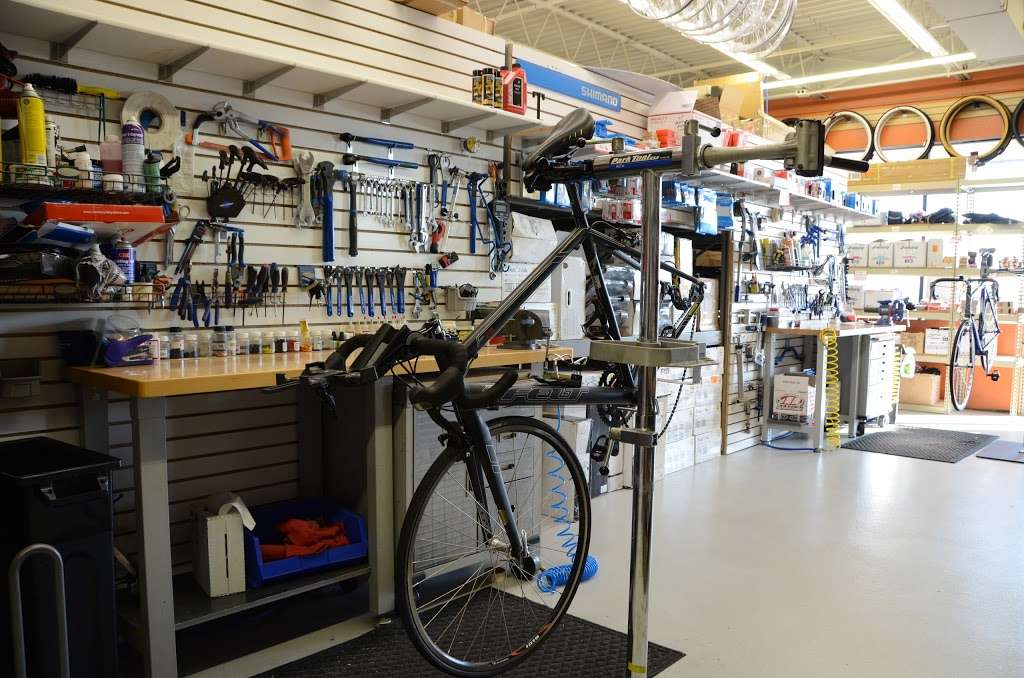 BOI Bicycle Outfitters Indy | 1309 South High School Road, Indianapolis, IN 46241 | Phone: (317) 879-5031