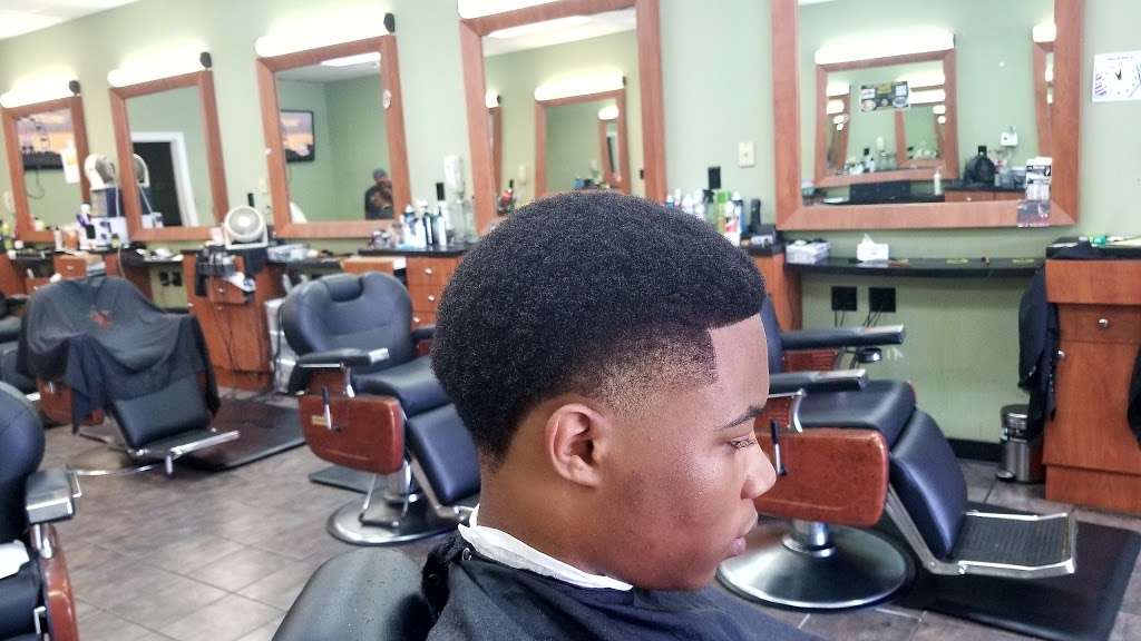 Crown Royal Barbers | 986 Swan Creek Rd E, Fort Washington, MD 20744, USA | Phone: (301) 292-2088