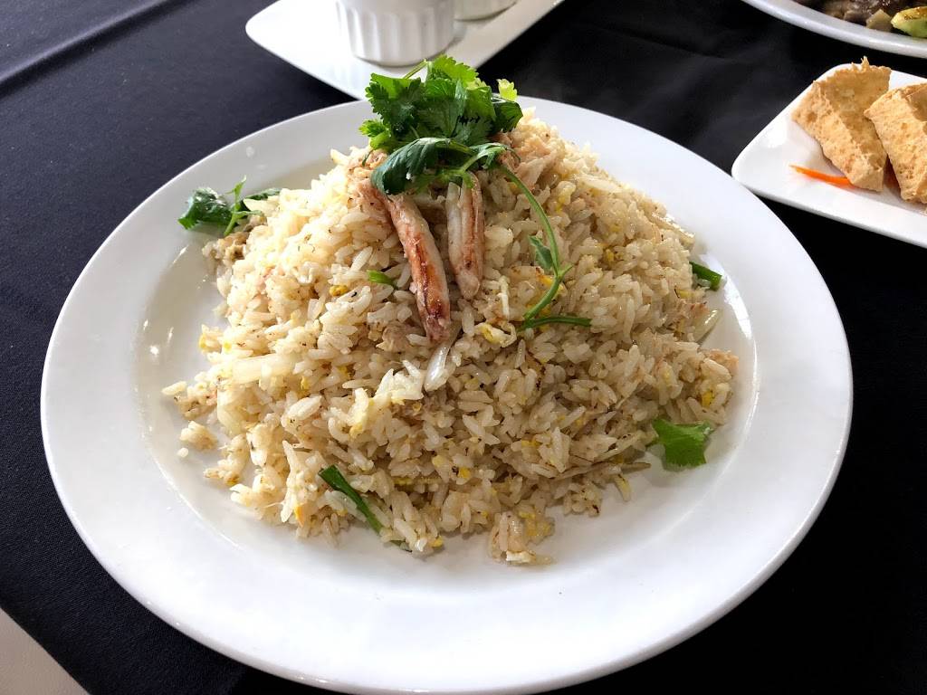 Tuk Tuk Thai | 8351 W 135th St, Overland Park, KS 66223 | Phone: (913) 291-0106