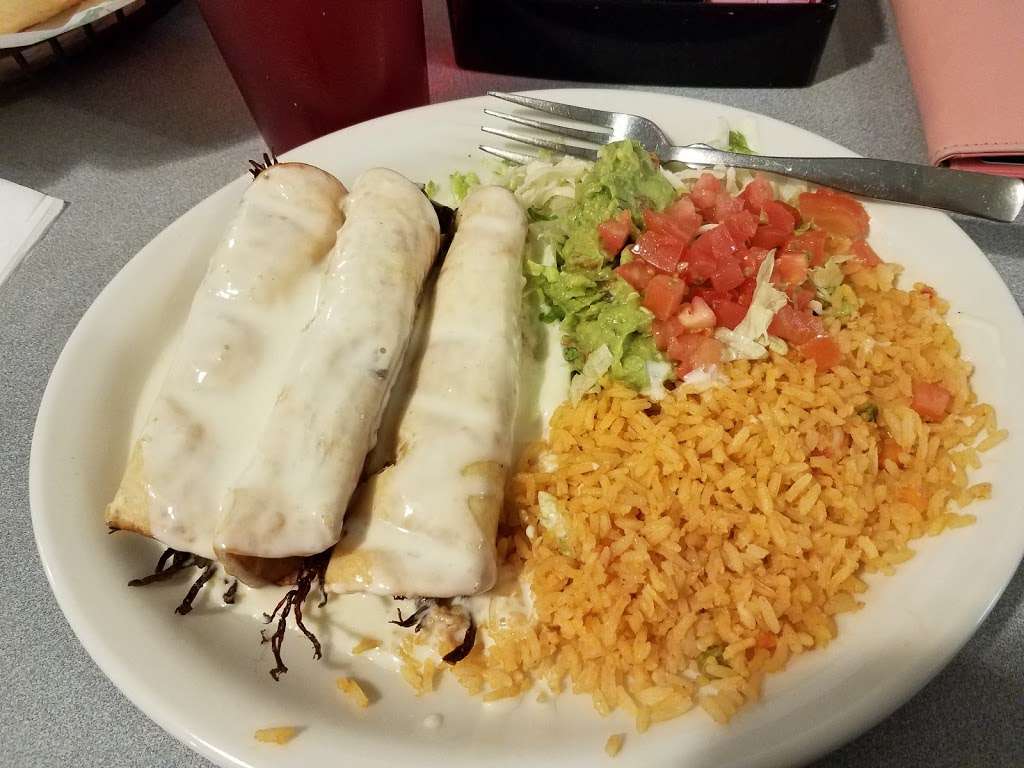 El Charro | 2536 NW County Rd #591, Butler, MO 64730 | Phone: (660) 679-6844