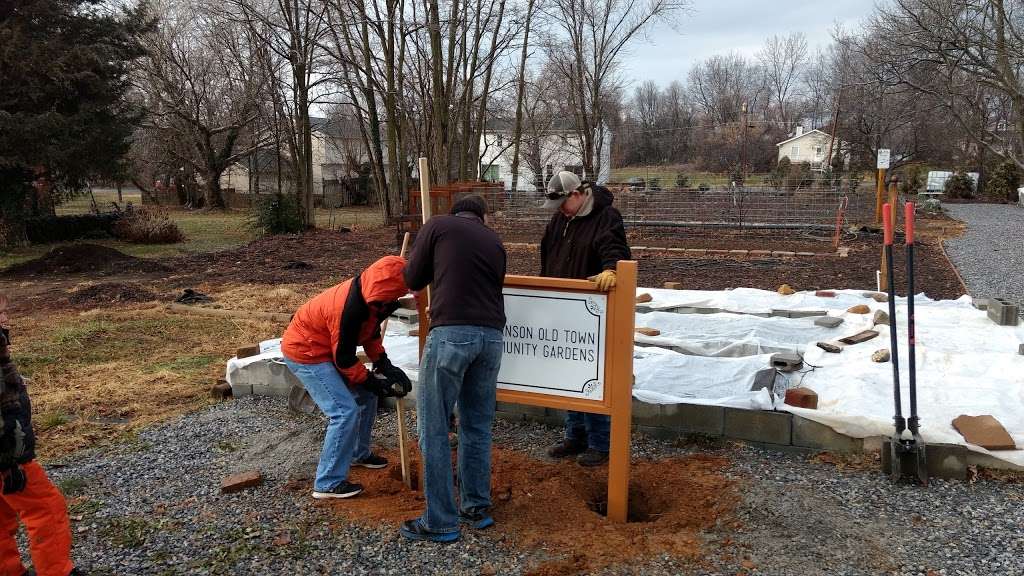 Ranson Old Town Community Garden | W 3rd Ave, Ranson, WV 25438, USA