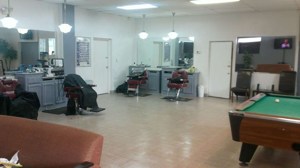 BarberStars kutz | 5205 Edgewater Dr, Orlando, FL 32810, USA | Phone: (407) 578-5480