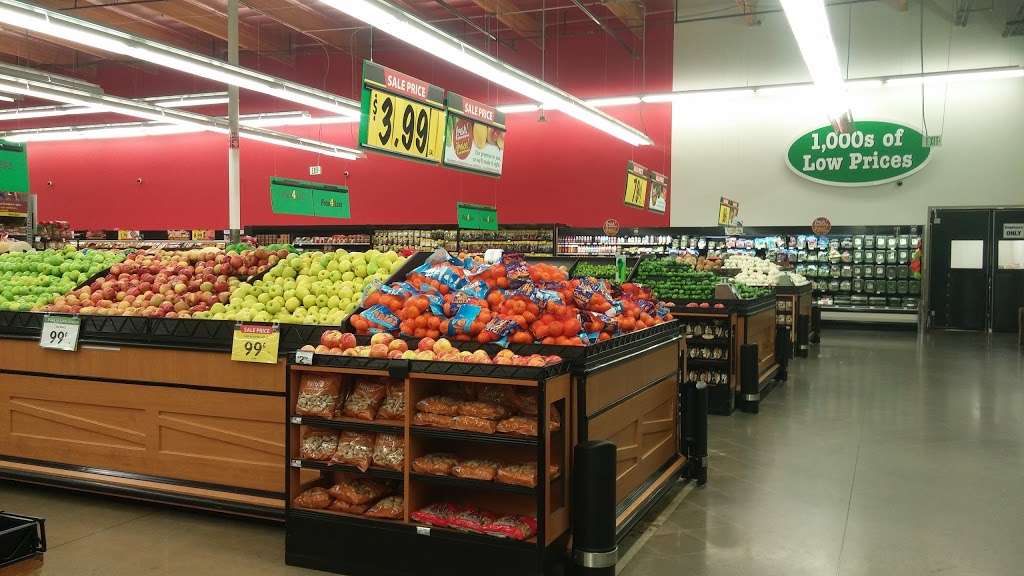 Food 4 Less | 1150 N Pepper Ave, Colton, CA 92324, USA | Phone: (909) 370-1761