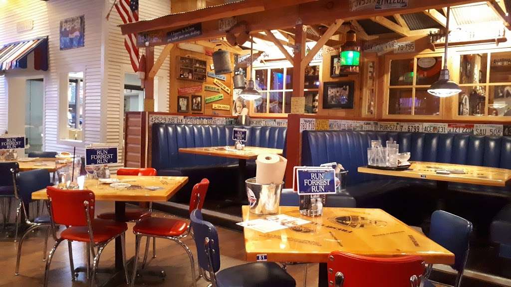 Bubba Gump Shrimp Co. | 3717 S Las Vegas Blvd Suite 2 Q, Las Vegas, NV 89109, USA | Phone: (702) 795-1016