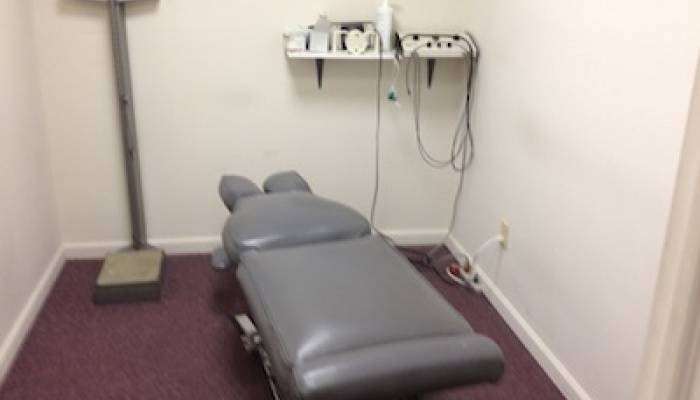 De Kalb Chiropractic Center | 207 W 4th St, Bridgeport, PA 19405, USA | Phone: (610) 272-4181