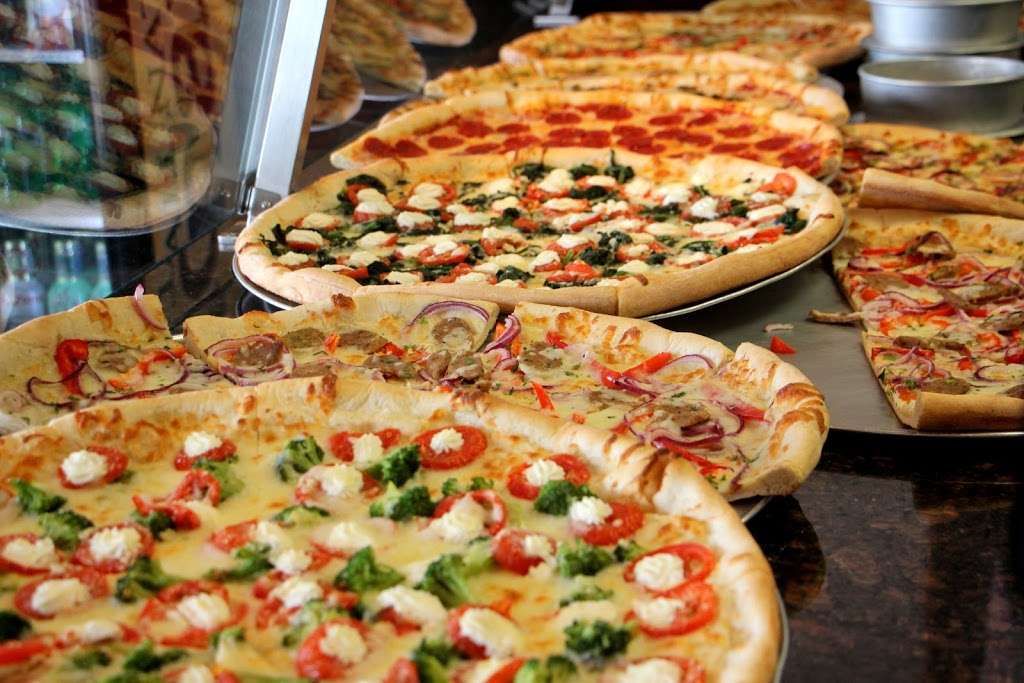 Vincents Brick Oven Pizzeria | 112 W Main St, Maple Shade Township, NJ 08052, USA | Phone: (856) 779-0100