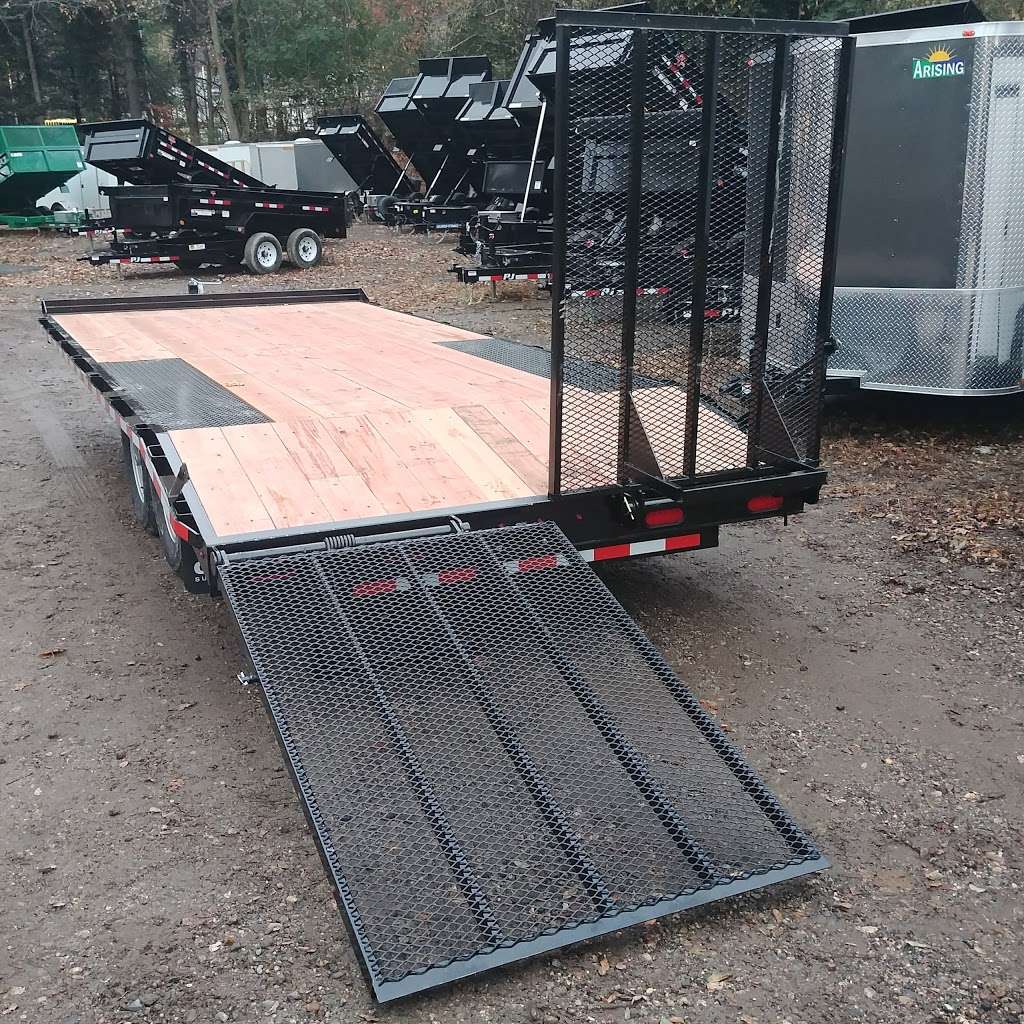 Locked and Loaded Trailers | 1320 NJ-34, Aberdeen Township, NJ 07747 | Phone: (732) 546-6306