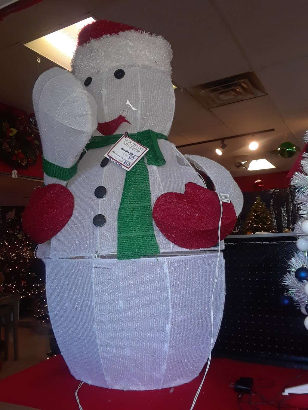 Sparkle Pool & Christmas Supply Store | 1062 Mantua Pike, Wenonah, NJ 08090, USA | Phone: (856) 468-8038