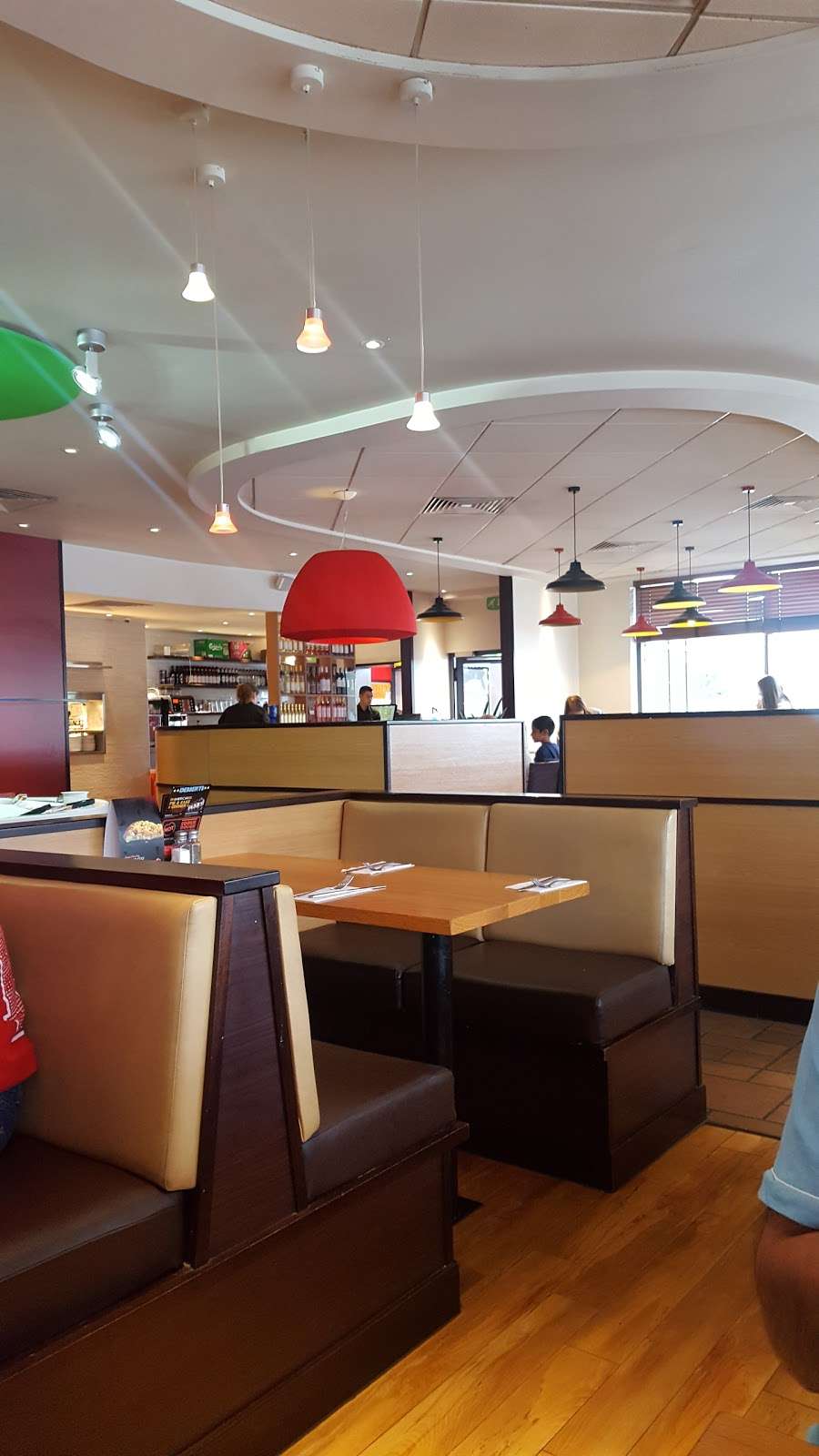 Pizza Hut - Enfield Leisure Park | Enfield Leisure Park, Enfield EN1 1YQ, UK | Phone: 020 8366 7015