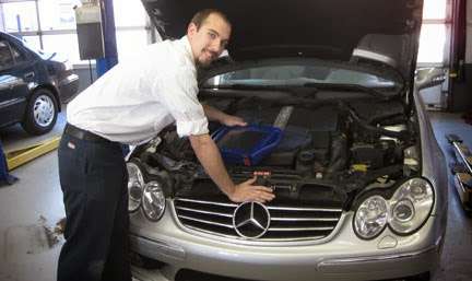 Sams Euro Asian Domestic Auto Service | 9022 Ogden Ave, Brookfield, IL 60513, USA | Phone: (708) 485-7700