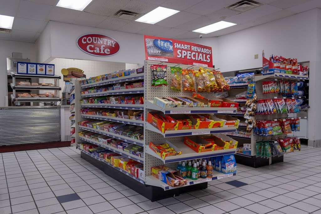 Trex Mart #4 | 211 Roseport Rd, Elwood, KS 66024 | Phone: (913) 365-5622