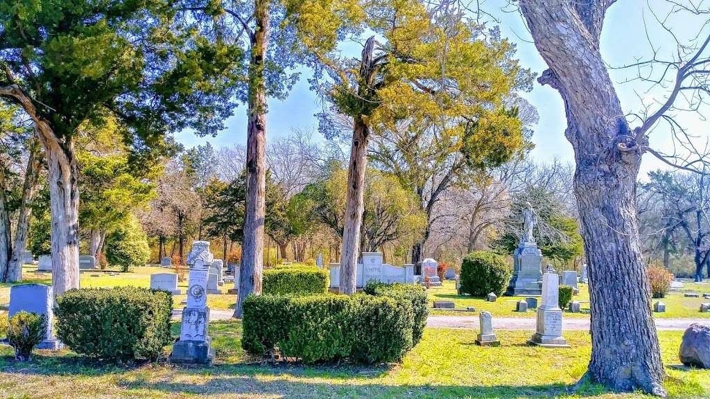 Edgewood Cemetery | Lancaster, TX 75146