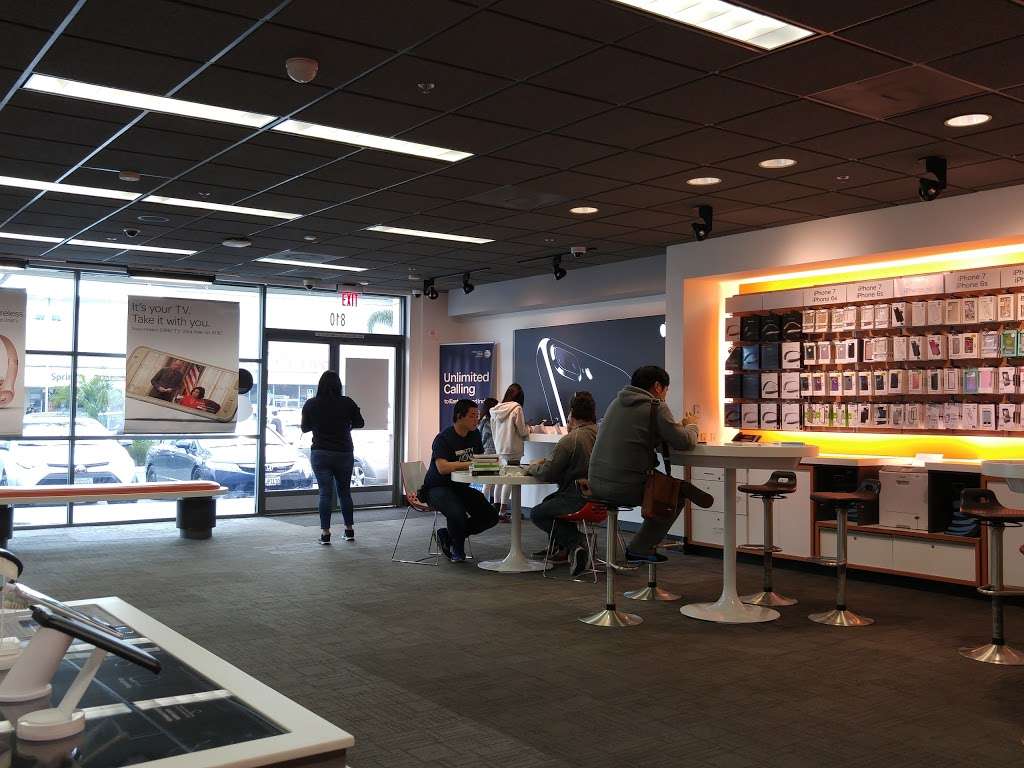 AT&T Store | 810 E Valley Blvd Space A, Alhambra, CA 91801, USA | Phone: (626) 382-0241