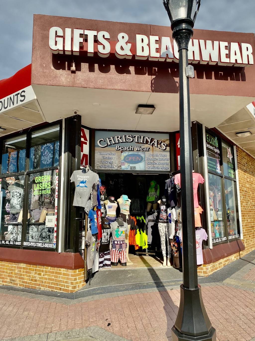 Christinas Beachwear & Gifts | 1019 Main St, Daytona Beach, FL 32118 | Phone: (386) 255-9132