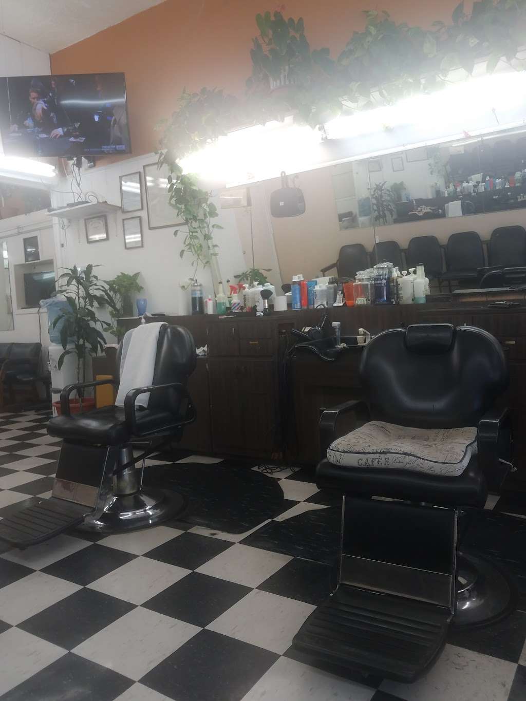 Torres Barber Shop | 3402 N Broadway, Los Angeles, CA 90031, USA | Phone: (323) 221-8864