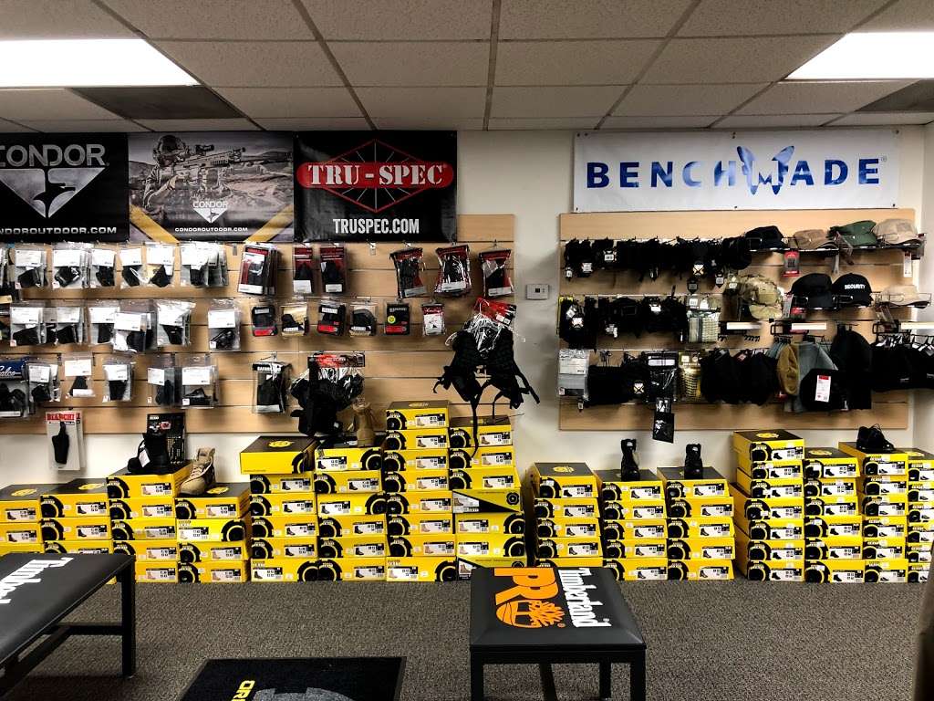 Hard - Use Gear 10 8 | 7002 D Newington Rd, Lorton, VA 22079 | Phone: (703) 359-6900