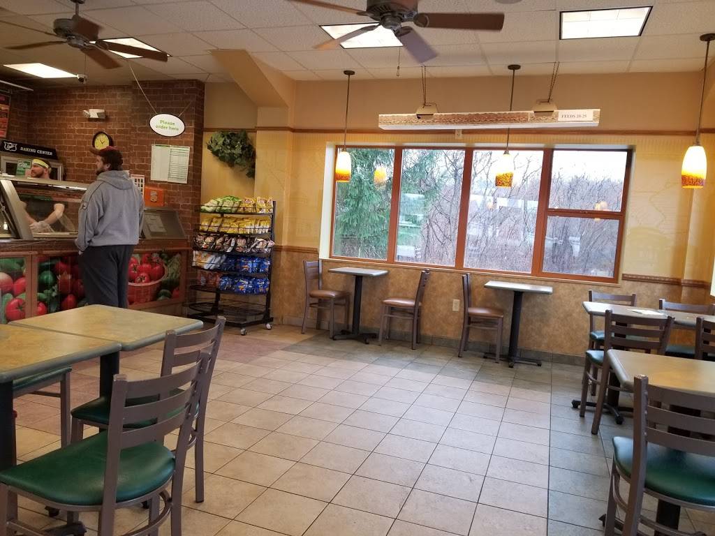 Subway | 79A Perkins Rd, Londonderry, NH 03053, USA | Phone: (603) 425-7829