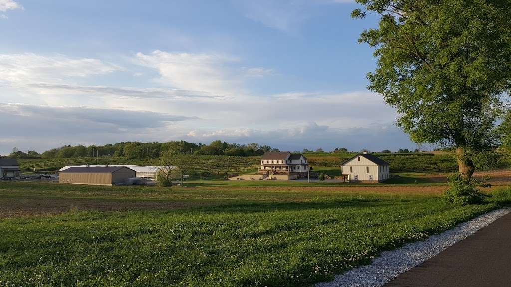 Parking lot for Warwick-Ephrata Rail Trail | 106-96 Millway Rd, Ephrata, PA 17522, USA