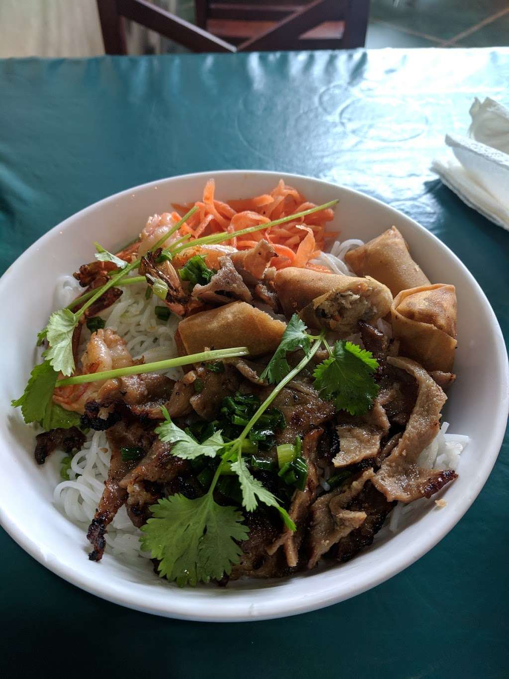 Pho Nguyen Restaurant | 18410 US. Highway 281 N, Suite 115, San Antonio, TX 78259, USA | Phone: (210) 402-1553