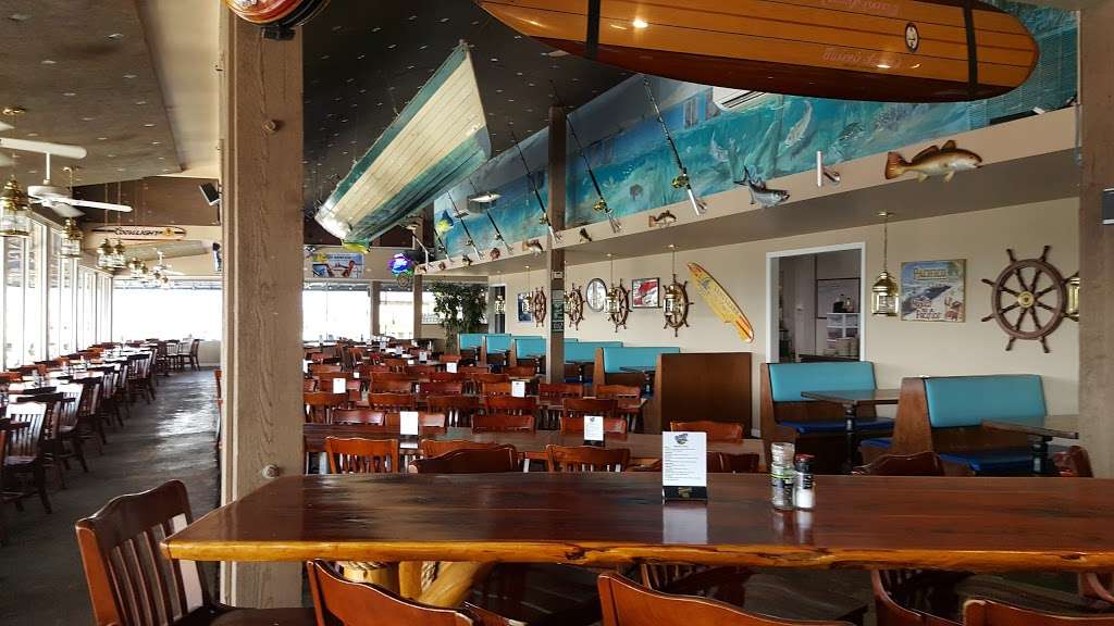 Topwater Grill | 815 Avenue O, San Leon, TX 77539, USA | Phone: (281) 339-1232