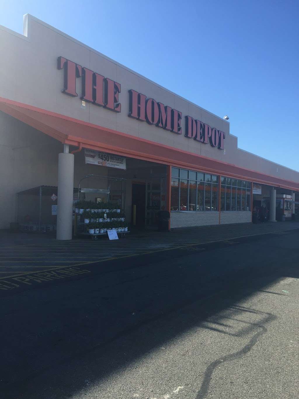 The Home Depot | 1806 E Gun Hill Rd, The Bronx, NY 10469, USA | Phone: (718) 862-9800