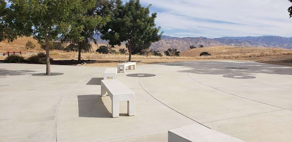 Bakersfield National Cemetery | 30338 E Bear Mountain Blvd, Arvin, CA 93203, USA | Phone: (661) 867-2250