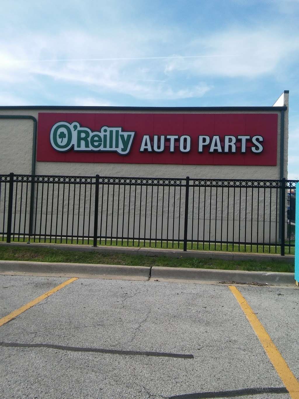 OReilly Auto Parts | 4000 E 106th St, Chicago, IL 60617, USA | Phone: (773) 721-6702