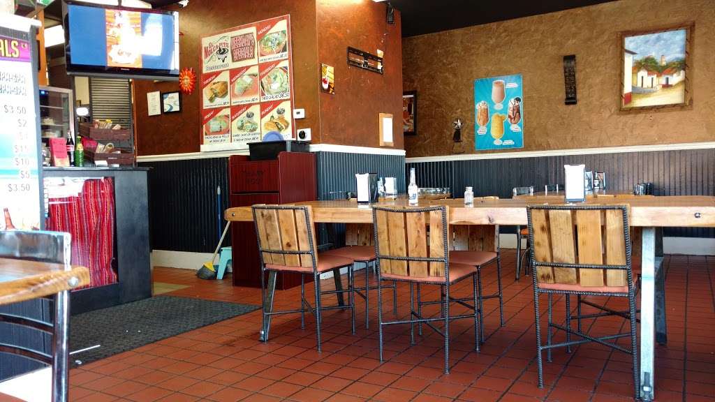 El Molcajete Mexican Restaurant | 15932 S Lincoln Hwy, Plainfield, IL 60586, USA | Phone: (815) 609-5550