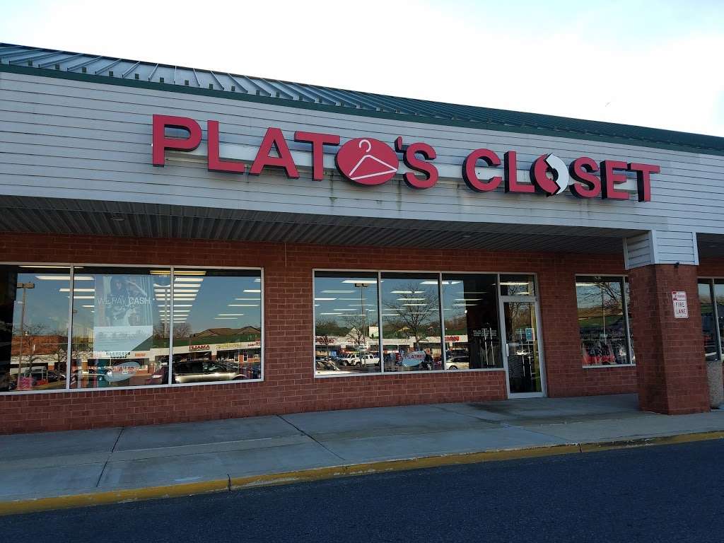 Platos Closet | 424 Suburban Dr, Newark, DE 19711 | Phone: (302) 992-9798