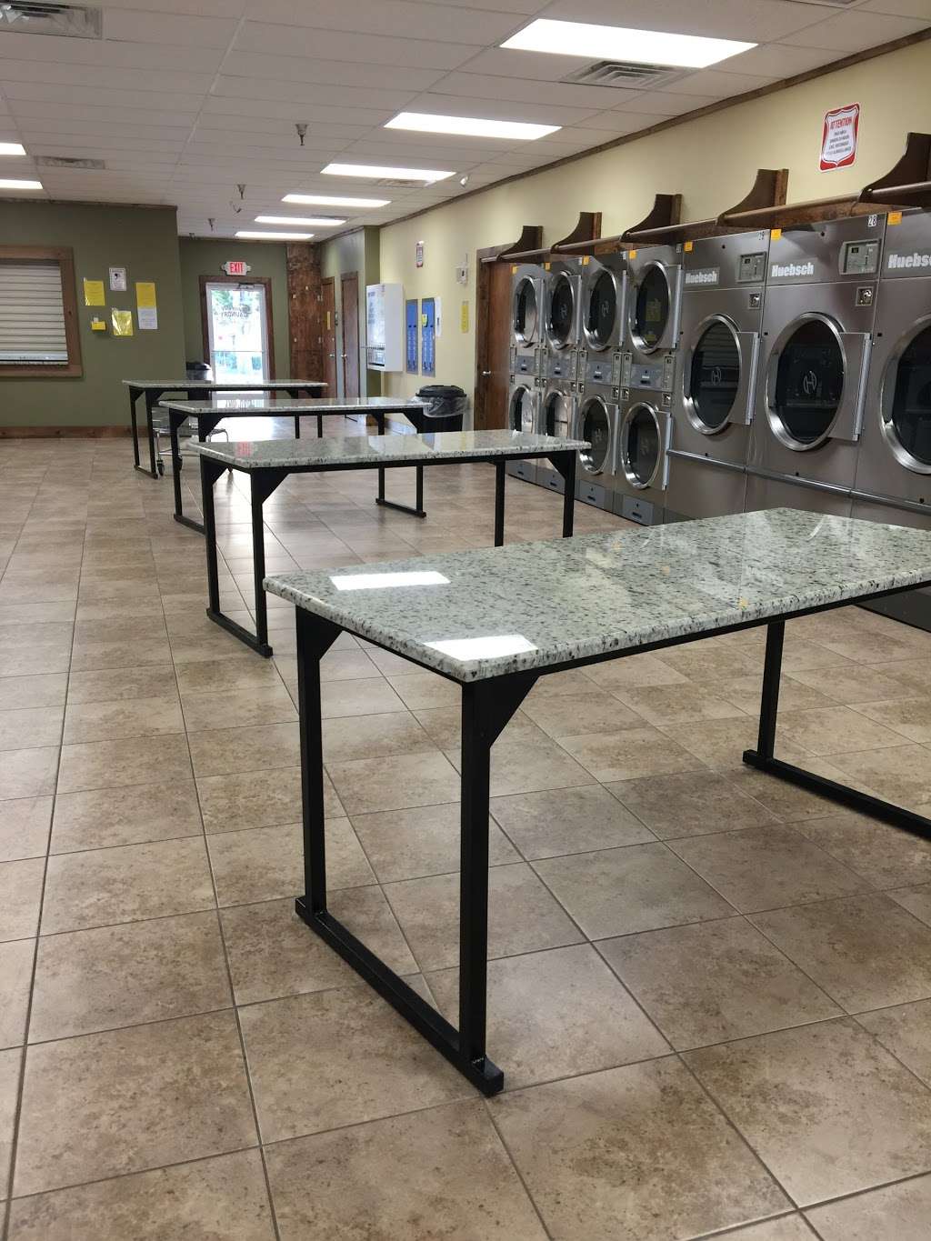 Spin City Laundry | 320 W Ardice Ave, Eustis, FL 32726, USA | Phone: (866) 352-9274 ext. 206